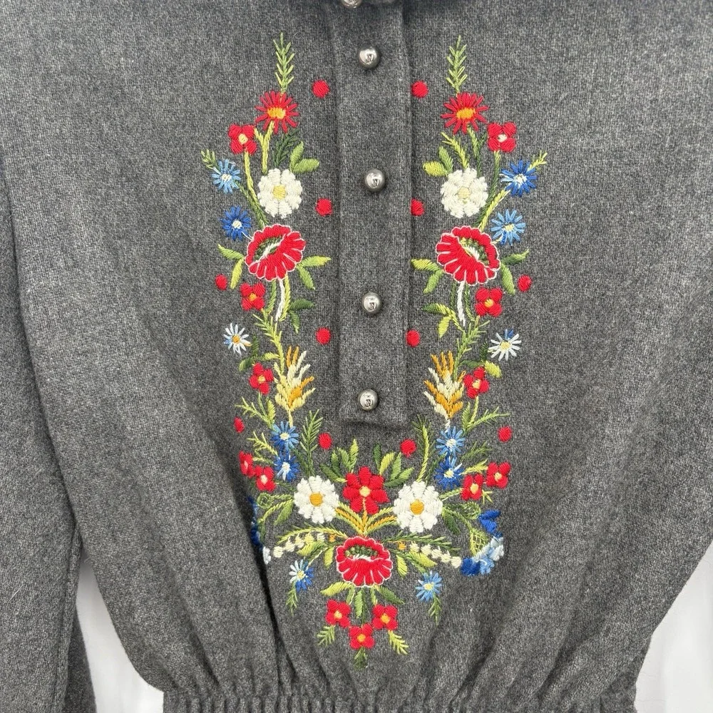 Vintage Hand Made Girls Wool Dress With Embroidered Flower‎ Details Size 12/14 L